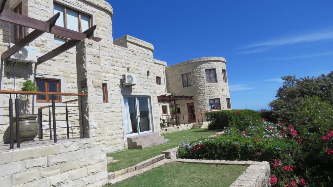 فندق Castle On The Heads كنيسنا المظهر الخارجي الصورة